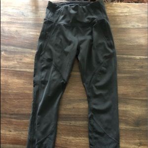 Athleta ankle leggings